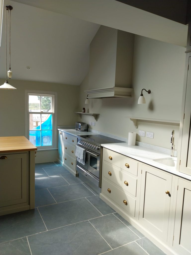 Kitchens by RM Builders and Contractors Ltd