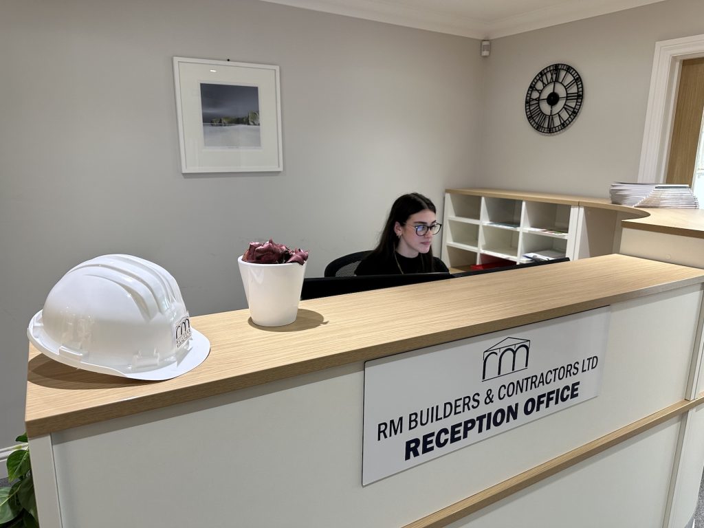 RM BUILDERS AND CONTRACTORS LTD